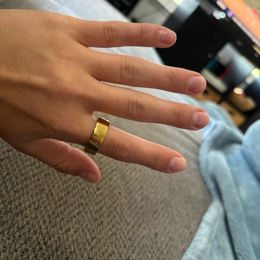Gold ring